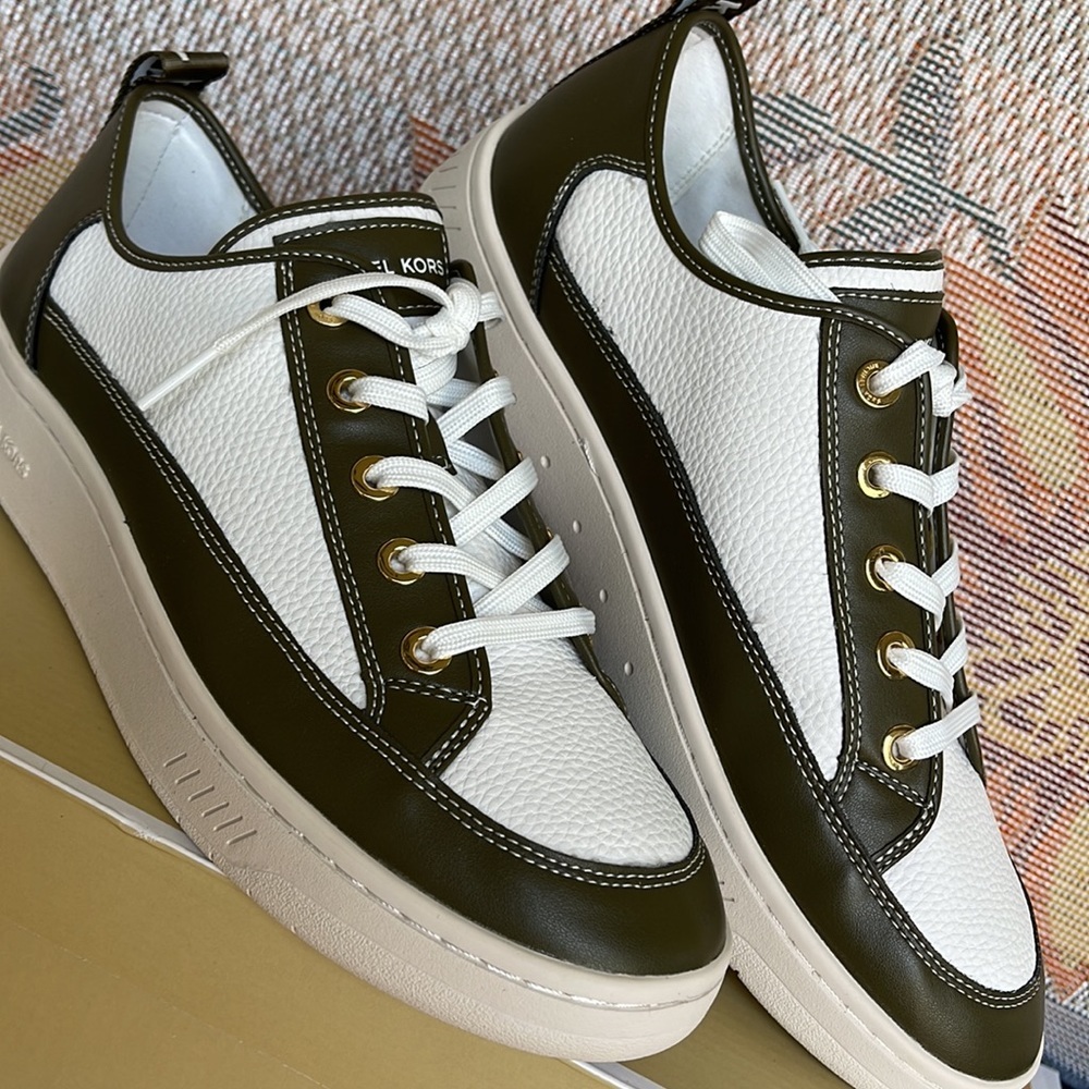 MICHAEL KORS
SHEA LACE UP
FAUX LEATHER
49F3SHFSIL
OLIVE
NEW - Picture 8 of 16